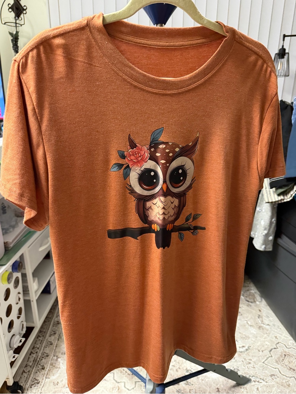 Cute Fall size large Orange Owl Graphic Tee - Cute Woodland Top